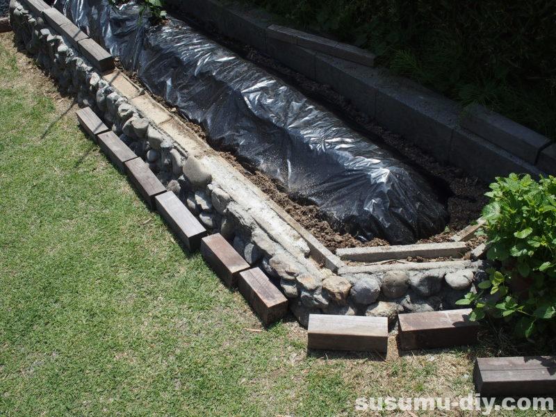 家庭菜園 ２ ほったらかしの簡単コンクリートブロック菜園の石積みに数年ぶりに取り掛かる すすむｄｉｙ Susumu Diy