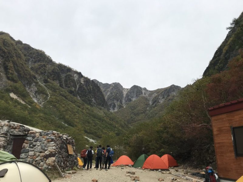 南岳 中岳 大喰岳 槍ヶ岳 南岳小屋 天狗池 天狗原 槍沢 ルート 上高地 平湯 あかんだな 初心者 山登り 登山 ハイキング hiking ハイク hike トレッキング trekking テント泊 テン泊 テント 1泊2日 岐阜県側 岐阜県 バス すすむ susumu susumudiy 紅葉