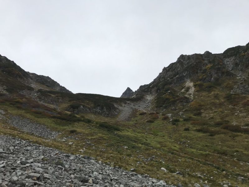 南岳 中岳 大喰岳 槍ヶ岳 南岳小屋 天狗池 天狗原 槍沢 ルート 上高地 平湯 あかんだな 初心者 山登り 登山 ハイキング hiking ハイク hike トレッキング trekking テント泊 テン泊 テント 1泊2日 岐阜県側 岐阜県 バス すすむ susumu susumudiy 紅葉
