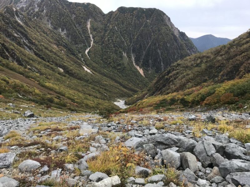 南岳 中岳 大喰岳 槍ヶ岳 南岳小屋 天狗池 天狗原 槍沢 ルート 上高地 平湯 あかんだな 初心者 山登り 登山 ハイキング hiking ハイク hike トレッキング trekking テント泊 テン泊 テント 1泊2日 岐阜県側 岐阜県 バス すすむ susumu susumudiy 紅葉