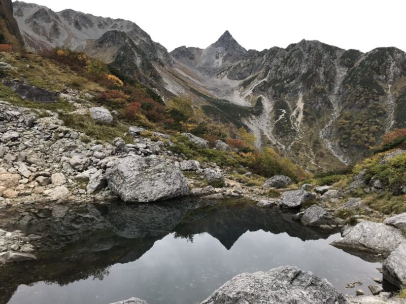 南岳 中岳 大喰岳 槍ヶ岳 南岳小屋 天狗池 天狗原 槍沢 ルート 上高地 平湯 あかんだな 初心者 山登り 登山 ハイキング hiking ハイク hike トレッキング trekking テント泊 テン泊 テント 1泊2日 岐阜県側 岐阜県 バス すすむ susumu susumudiy 紅葉