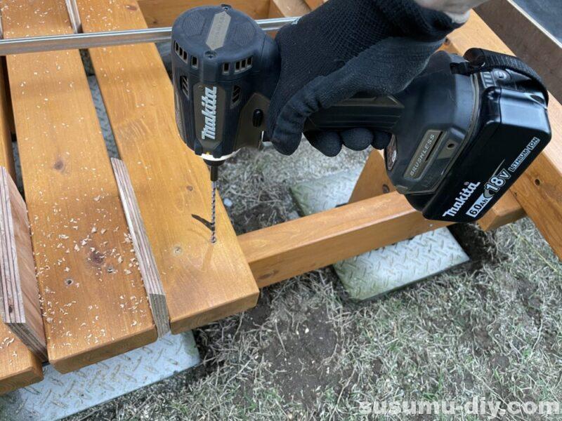 ウッドデッキ wooddeck 小さな 小型 置くだけ 縁台 金具 ホームセンター セルフビルド self-build self build selfbuild 小屋外壁 外壁材 野地板 乾燥 下見張 下見張り 鎧張り 塗装 塗料 木部 木材 キシラデコール ウッディガード 小屋を建てる 小屋diy 小屋つくり 小屋作り 小屋作り方 作り方 小屋 小屋づくり タイニーハウス ガレージ ガレージライフ ガレージを建てる 基礎 木の家 家いじり エクステリア 雑木の庭 庭いじり 庭 庭づくり ガーデン ガーデニング ガーデンライフ 自然素材 自然素材住宅 diy DIY DIY男子 DIY女子 自作 手作り 日曜大工 木工 アウトドア 簡単 おしゃれ 材料 愛知県 岐阜県 三重県 すすむ susumu susumudiy tinyhouse tiny shed hed cabin diyboy diygirl